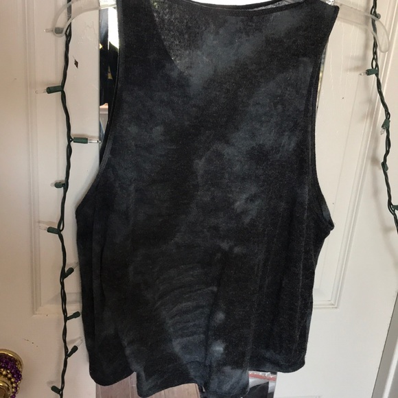 Kind of tie dye dark blue tank top - Picture 2 of 3